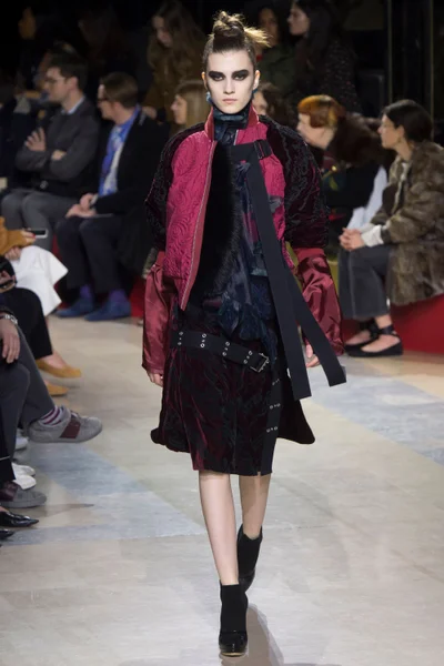 Look 22